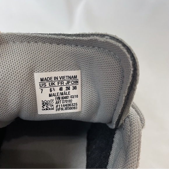 Adidas Originals Campus 80s grey and white sneakers - Picture 9 of 9